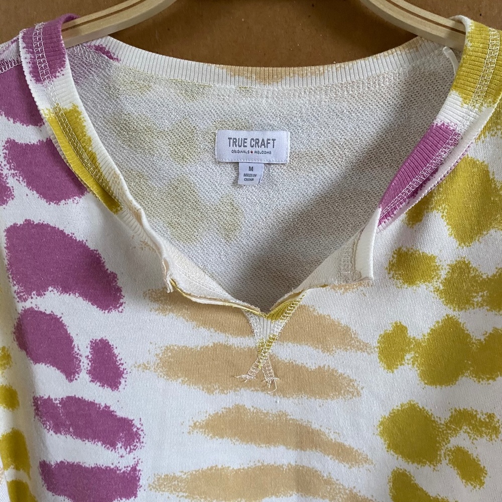 True Craft Size Medium Top - Picture 2 of 7